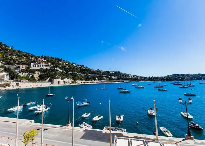 Quai Des Marinieres Ap2015 By Riviera Holiday Homes