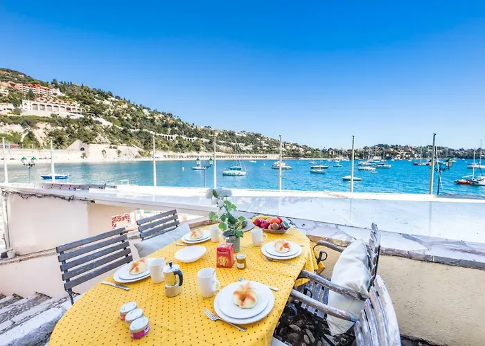 Quai Des Marinieres Ap2015 By Riviera Holiday Homes