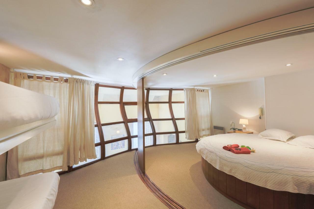Quai Des Marinieres Ap2015 By Riviera Homes * Villefranche-sur-Mer